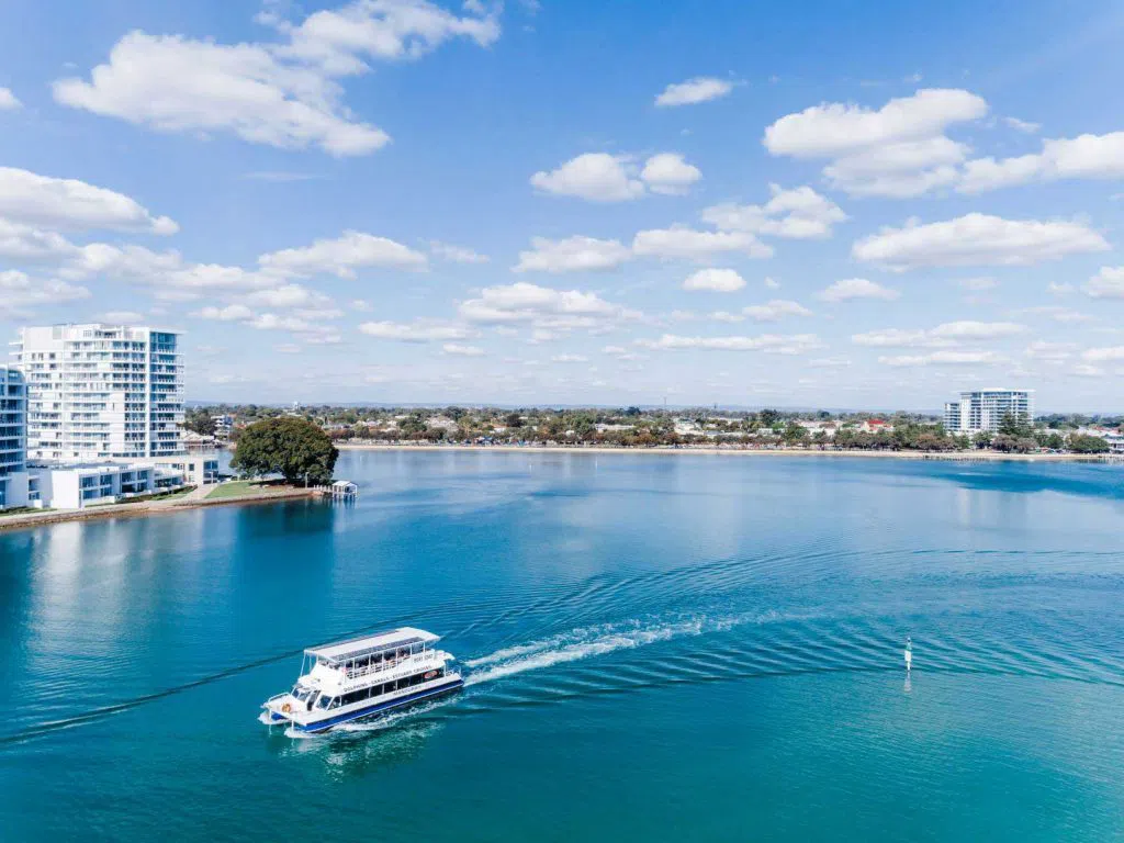 Mandurah Cruises, Perth